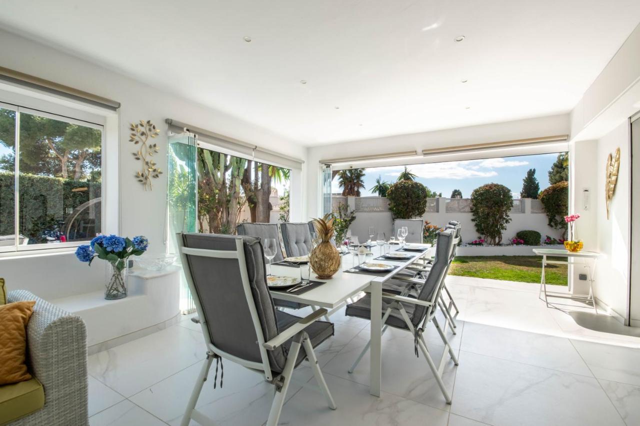 Villa Encantadora Junto A La Playa En Monteros Con Seguridad 24