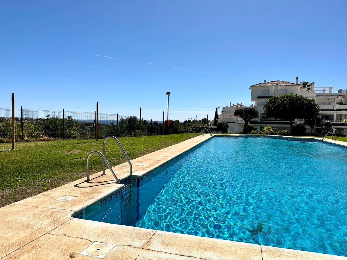 Moderno Con Preciosas Vistas Al Mar En Urbanizacion Con Piscina - Rio Real 11 2g Apartment