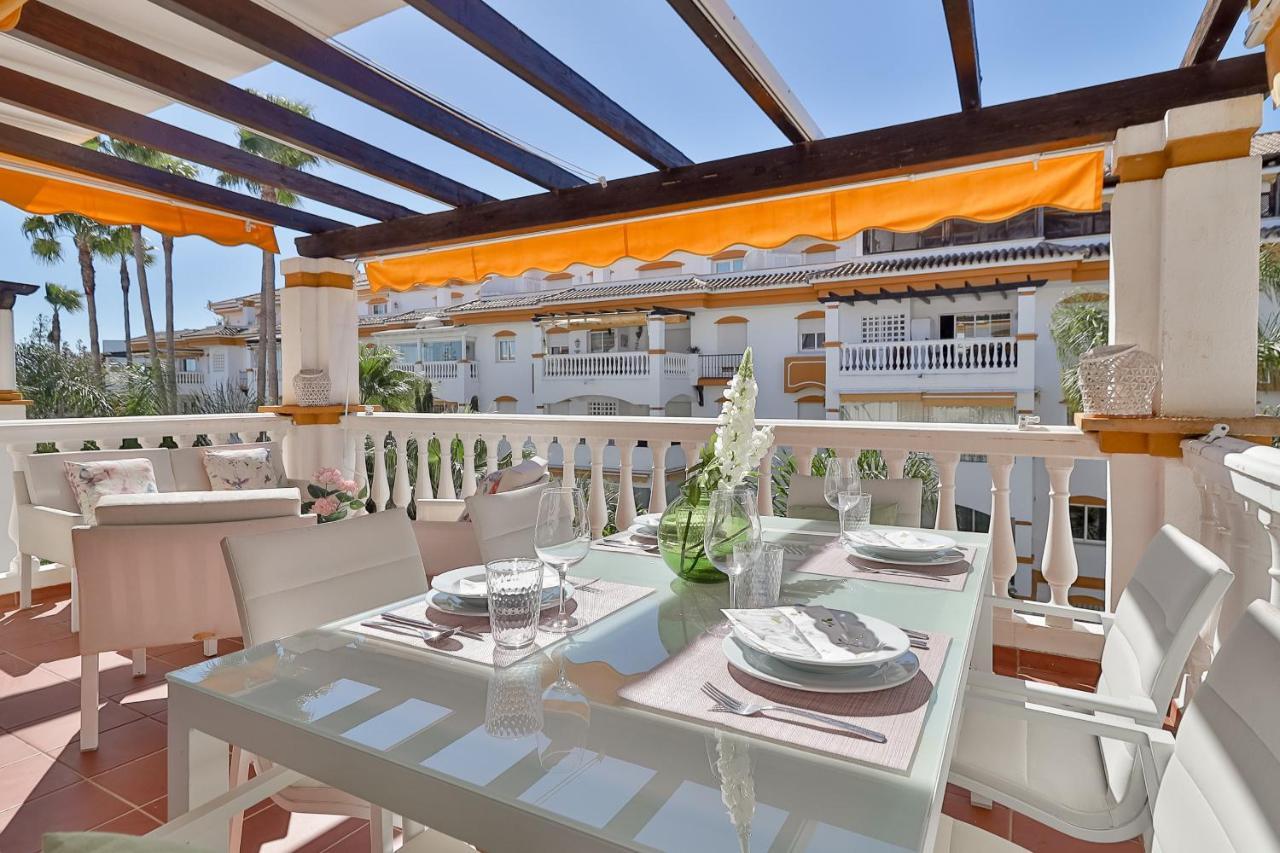 Apartment 2 Bedrooms Terrace - Pool & Parking