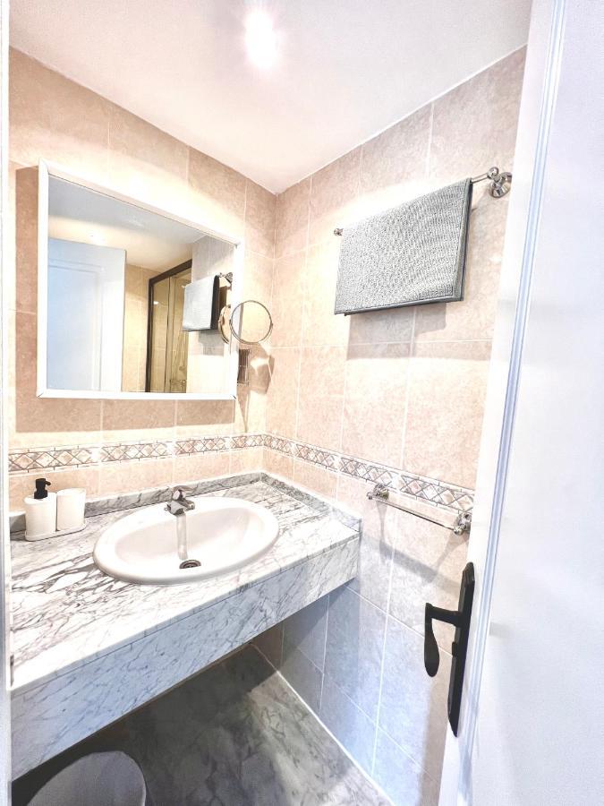 Apartment Albatros In Puerto Banus 150 Meters From The *