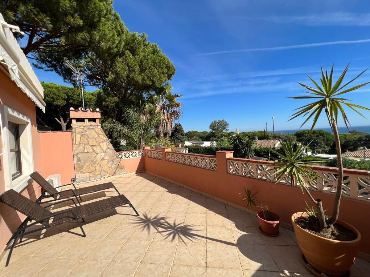 Exclusive Andalusian El Pino In Cabopino Marbella