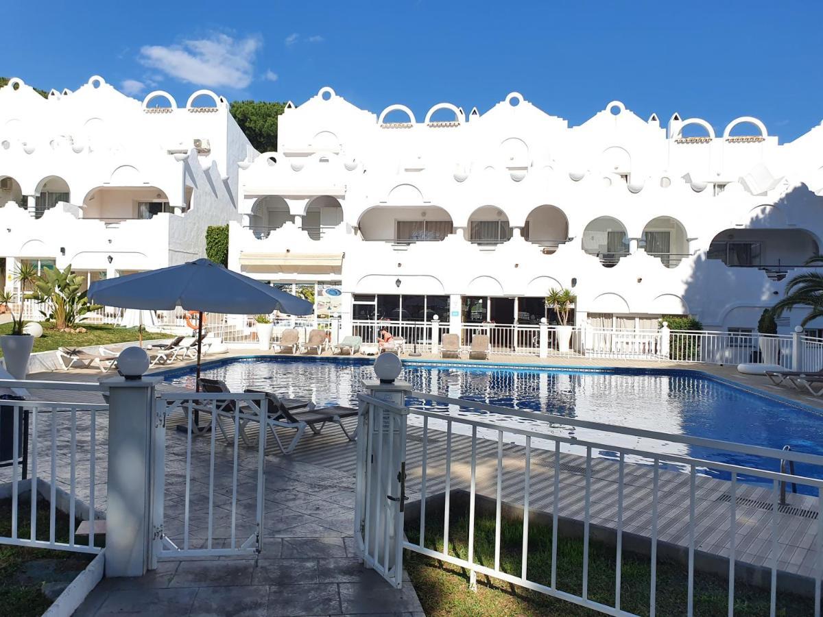 Beautiful House In Elviria, With 2 Bedrooms, 2 Swimming Pools, Sauna, Jacuzzi, Gym, Wifi * Marbella