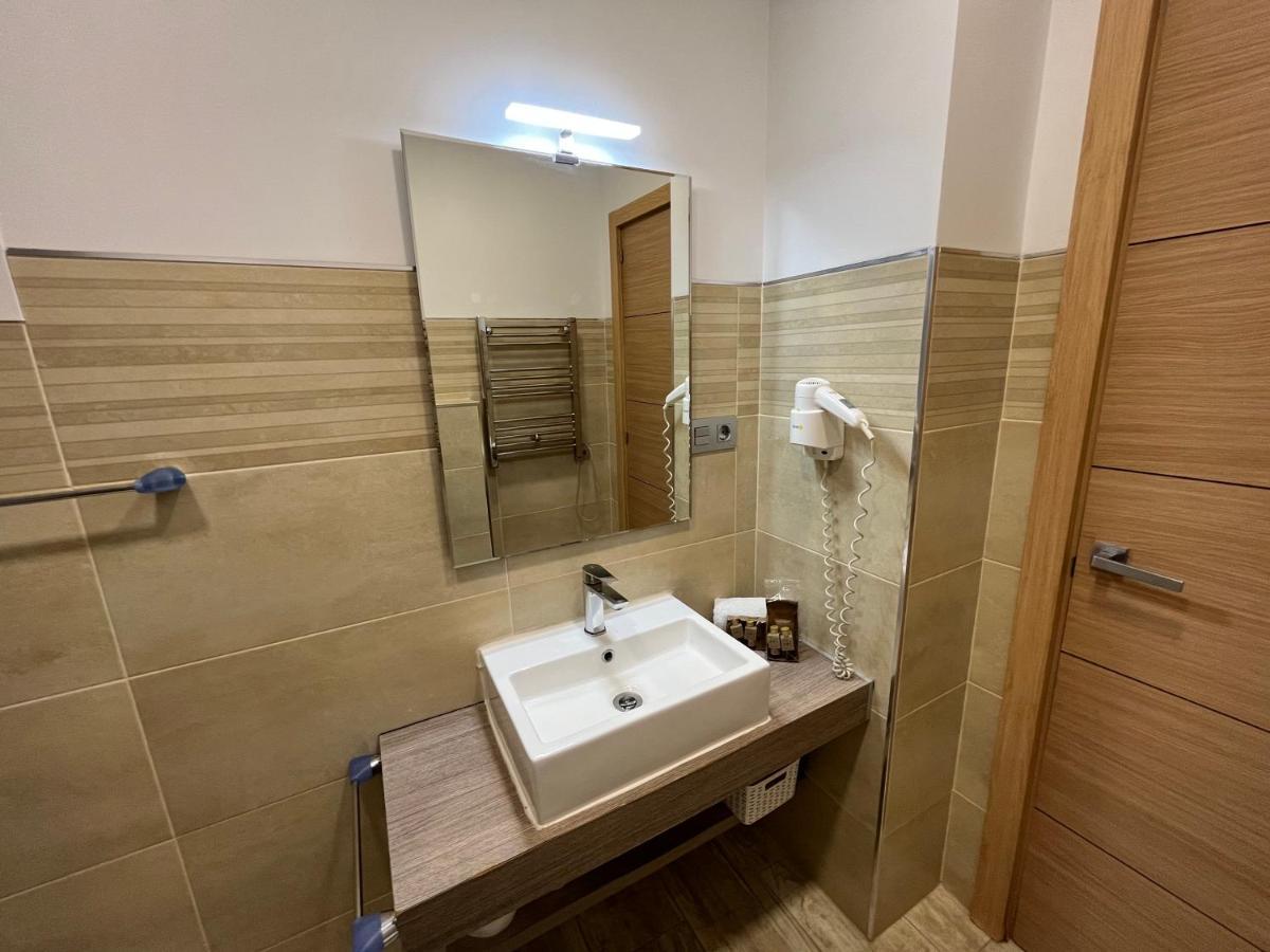 Apartment Sea View Apolo In Centre Marbella