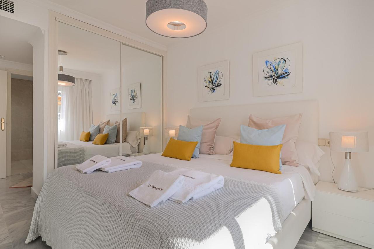 2 Bedrooms Terrace - Pool & Parking