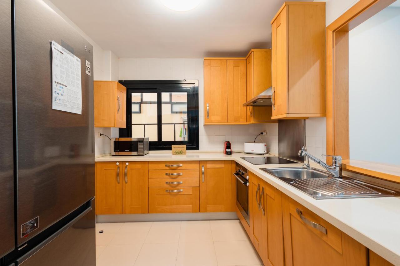 With 3 Bedrooms, Terrace, Indoor Pool And Sauna At 100 M From The In Puerto Banus