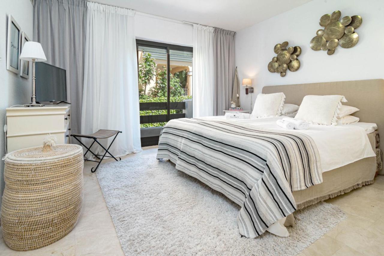 Holiday home Seaside 3 Bedroom Townhouse In San Pedro Close To The With Private Garden
