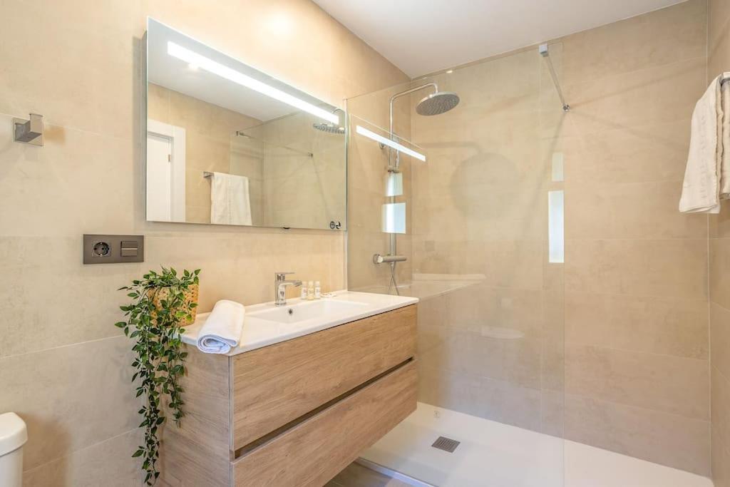 Oleholidays 726 Romana Playa Junto Al Mar Apartamento