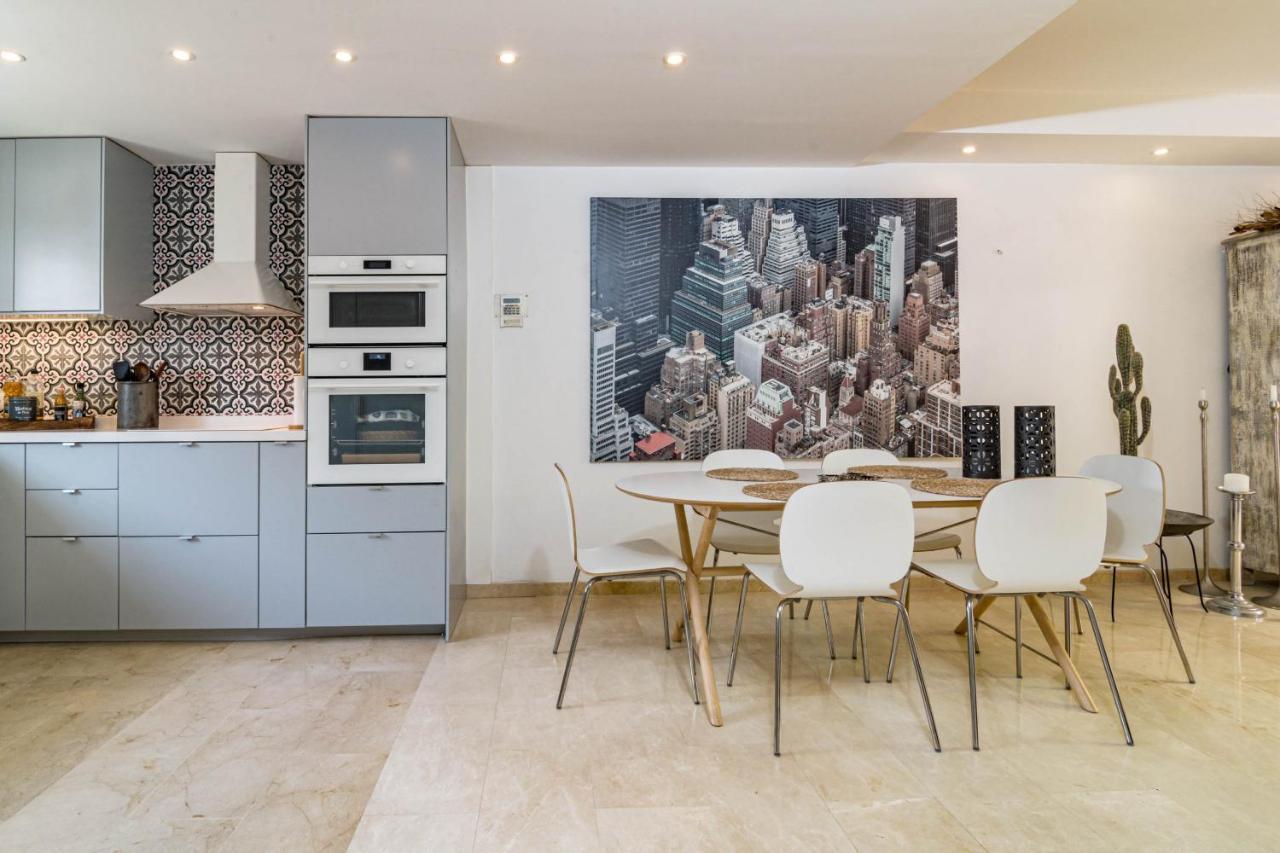 Holiday home Seaside 3 Bedroom Townhouse In San Pedro Close To The With Private Garden *
