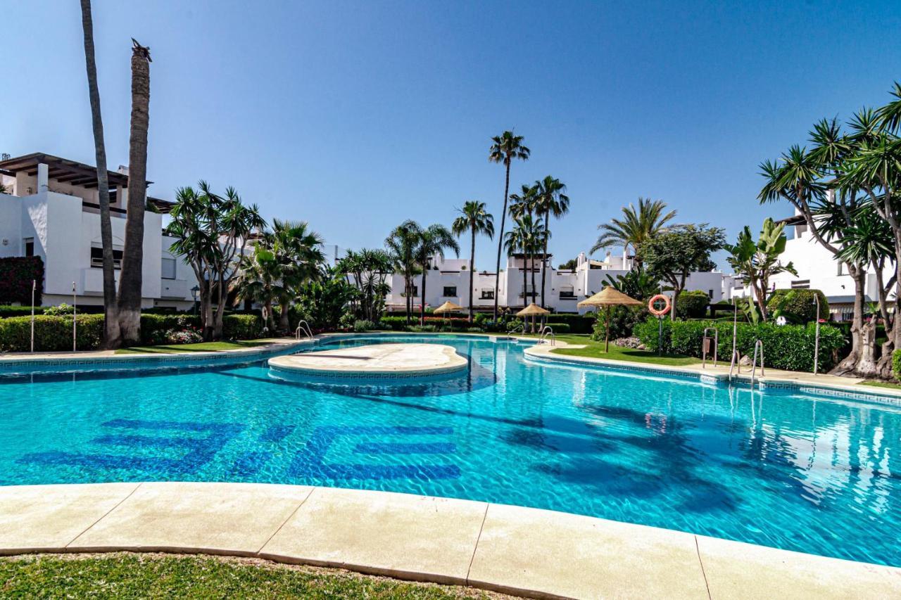 Seaside 3 Bedroom Townhouse In San Pedro Close To The With Private Garden Holiday home Marbella