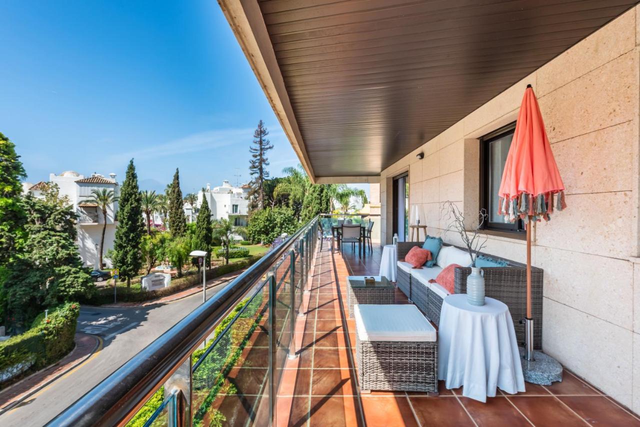 Center Iii * Marbella