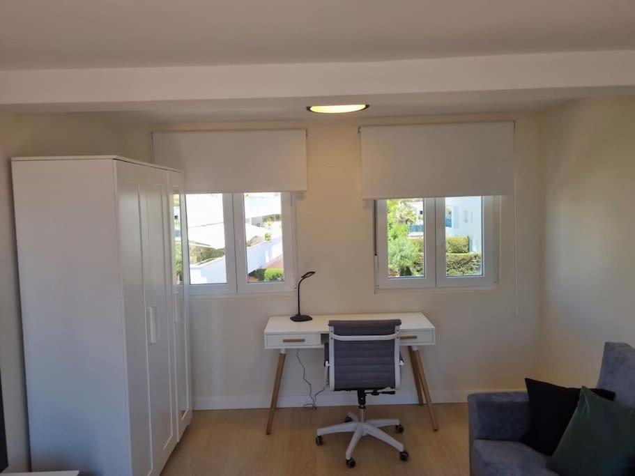 Beautiful And Quiet Family Townhouse In Great Location Ferienhaus Marbella