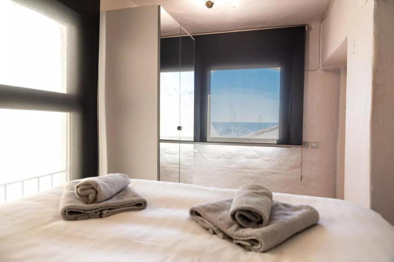 Chic Designer Apartment *