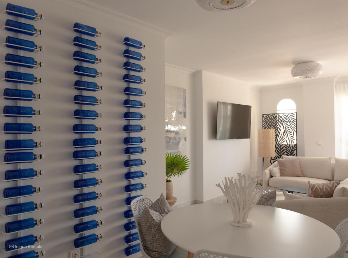High-end 2 Bedroom Sea View In Puerto Banus *
