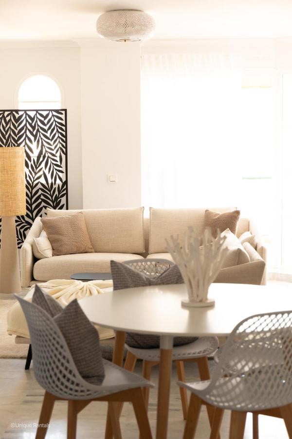 Apartment High-end 2 Bedroom Sea View In Puerto Banus