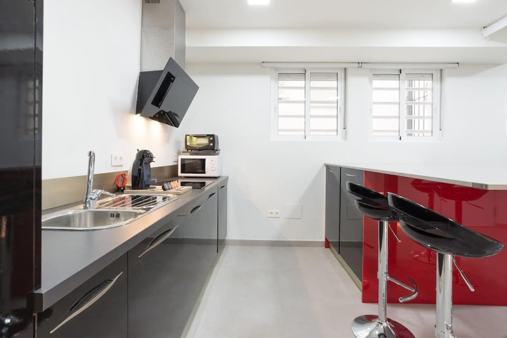 Incredible Luxury Location In Puerto Banus For Families Marbella