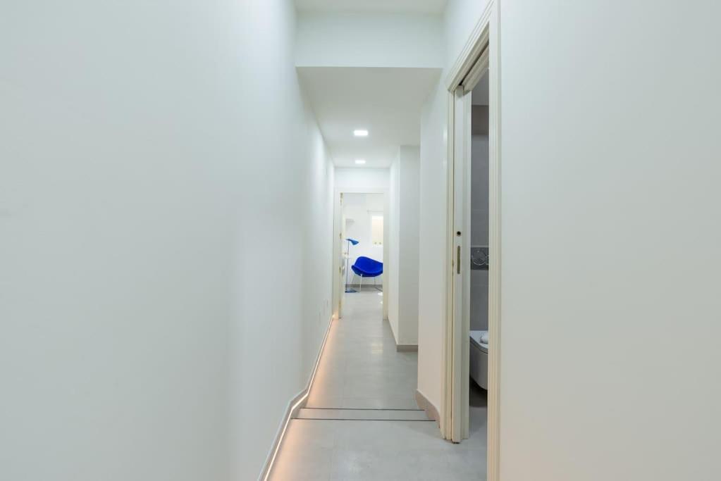 Incredible Luxury Location In Puerto Banus For Families *