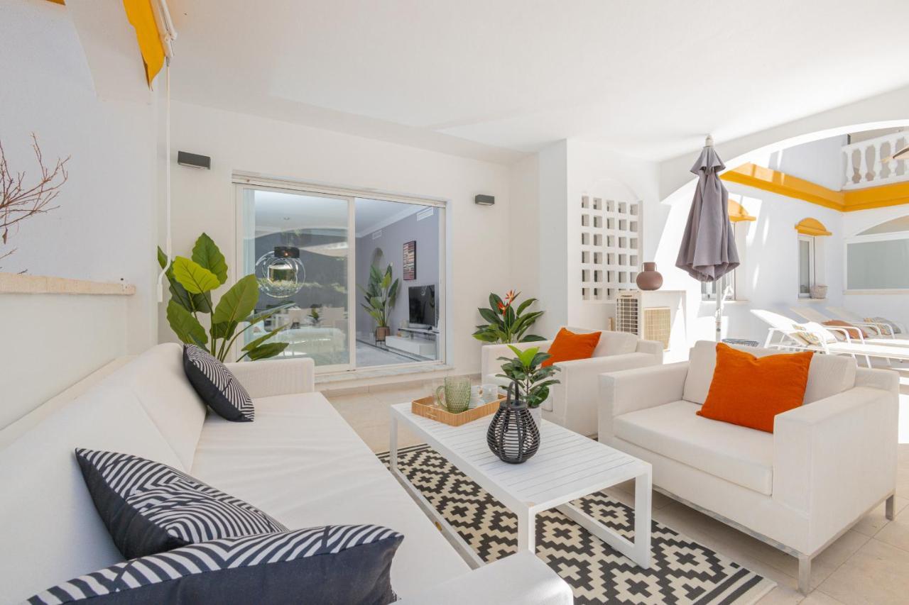 2 Bedrooms Terrace - Pool & Parking Marbella