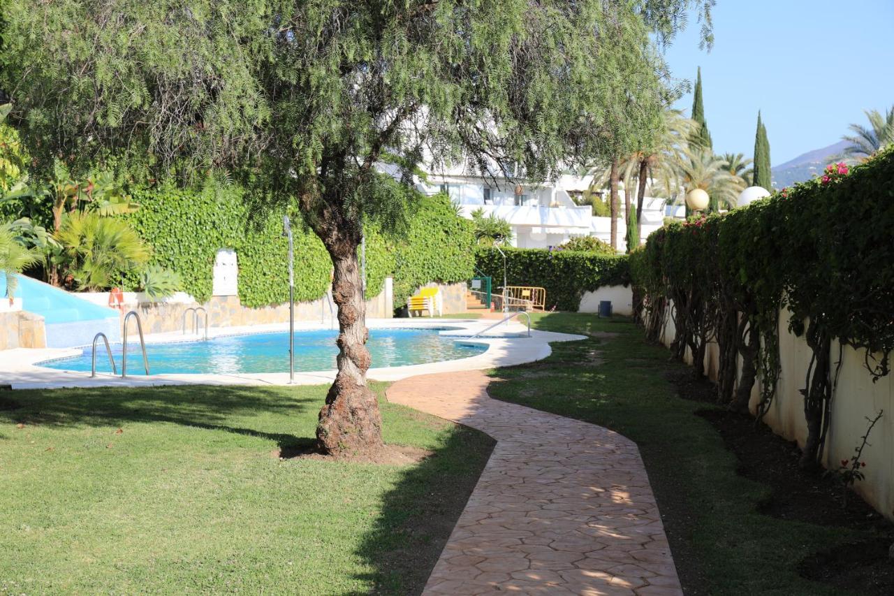 High-end 2 Bedroom Sea View In Puerto Banus Apartment *