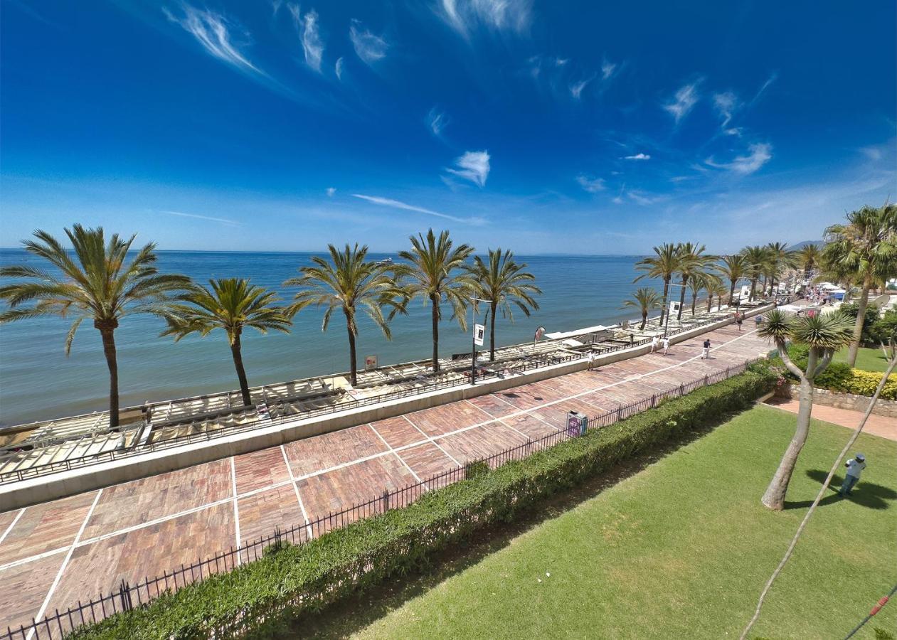 Apartment Diana 206. Completely Renovated On The Beachfront. *