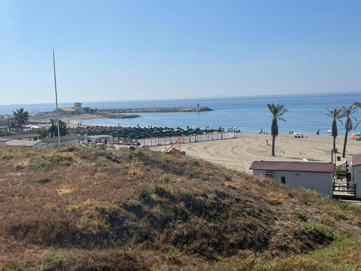 Apartamento-duplex De Lujo En Marbella, Dunas De Artola Marbella