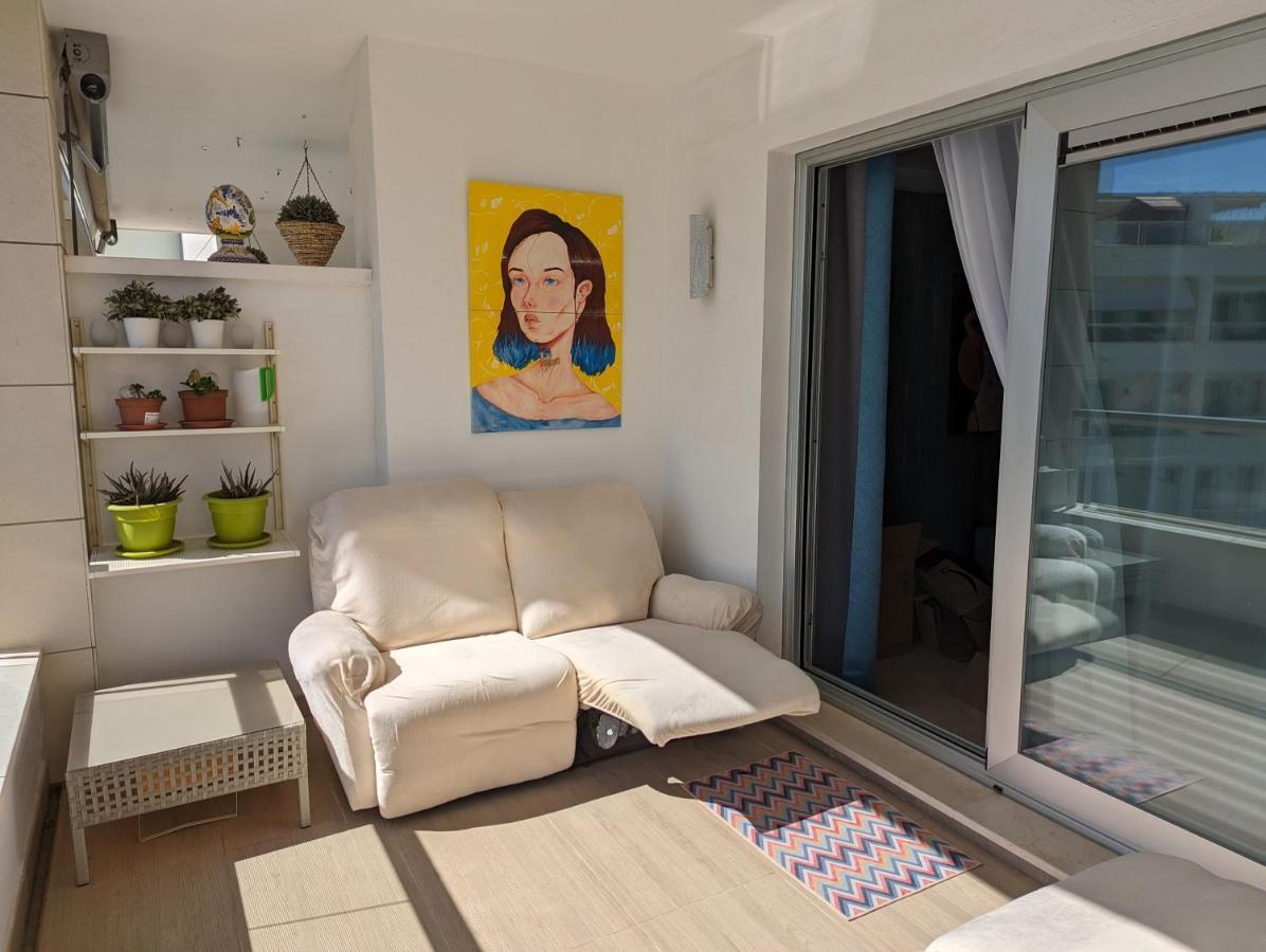 4814 з Bedrooms San Pedro Apartamento