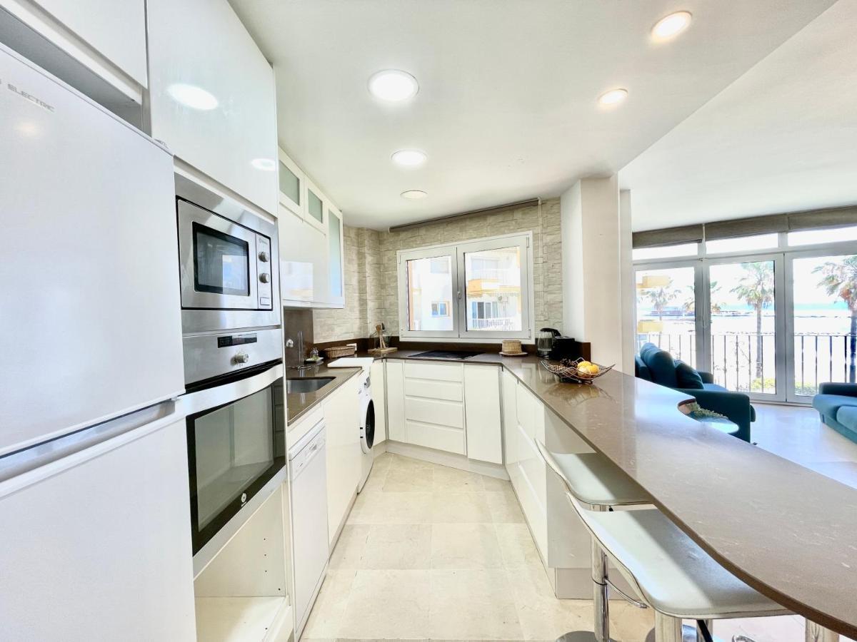 Del Mar Iii Seafront By Eaw Homes *