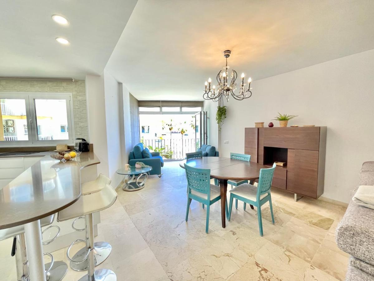 Del Mar Iii Seafront By Eaw Homes *