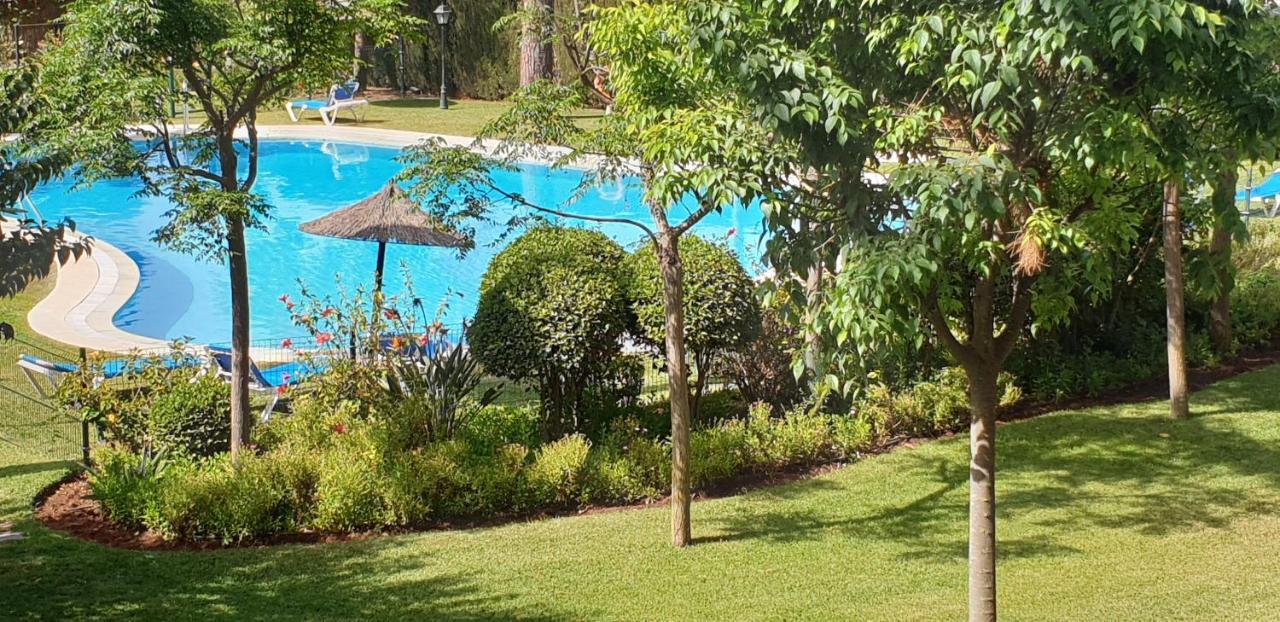 Sunny In Elviria Apartment