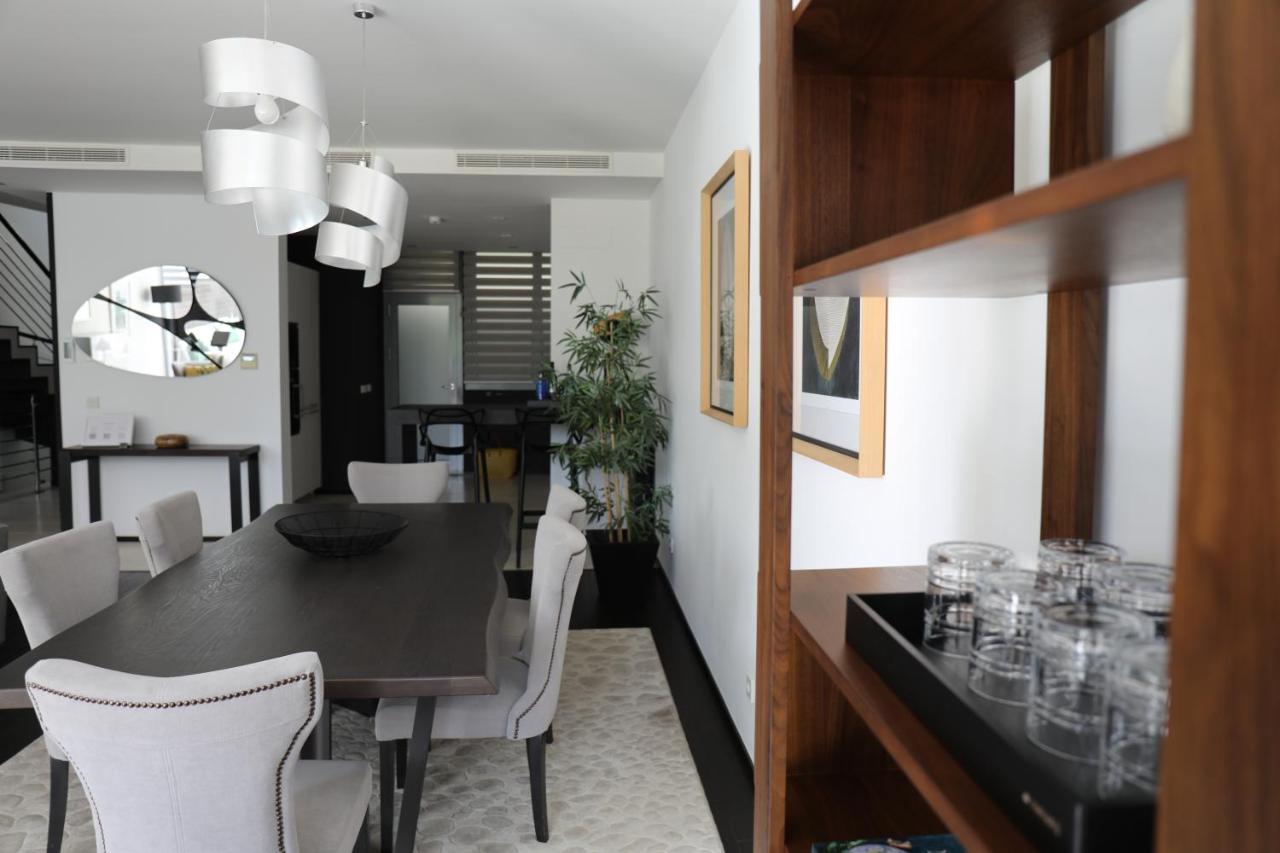 Luxurious 2 Bedroom Townhouse In Sierra Blanca Holiday home