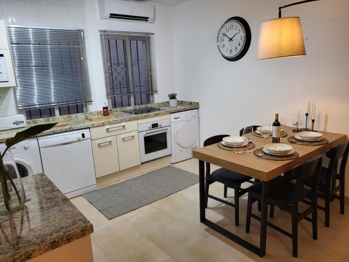 Apartment Cozy Next To Hard Rock
