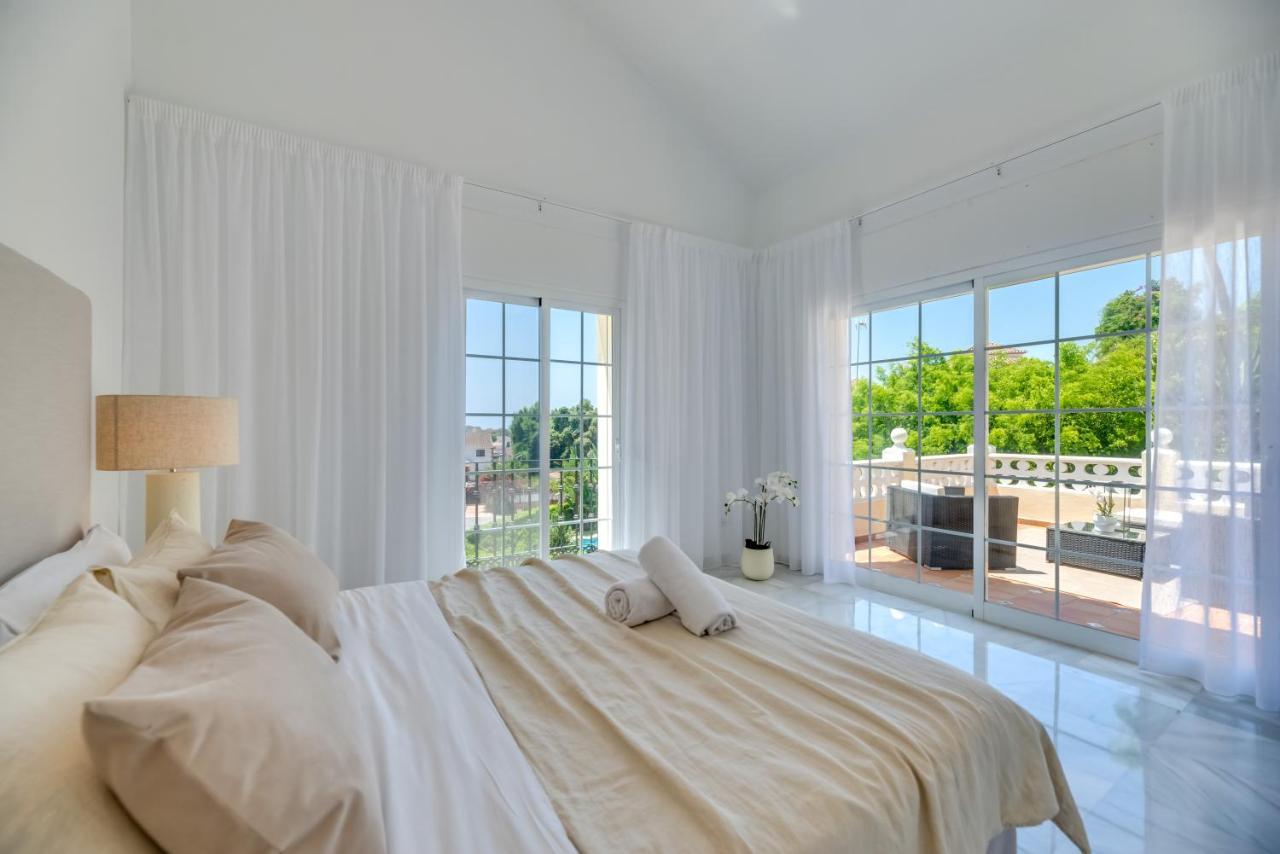 Vacation I Nadal, Private Pool, Lush Garden, Beaches At Your Doorstep Villa Marbella