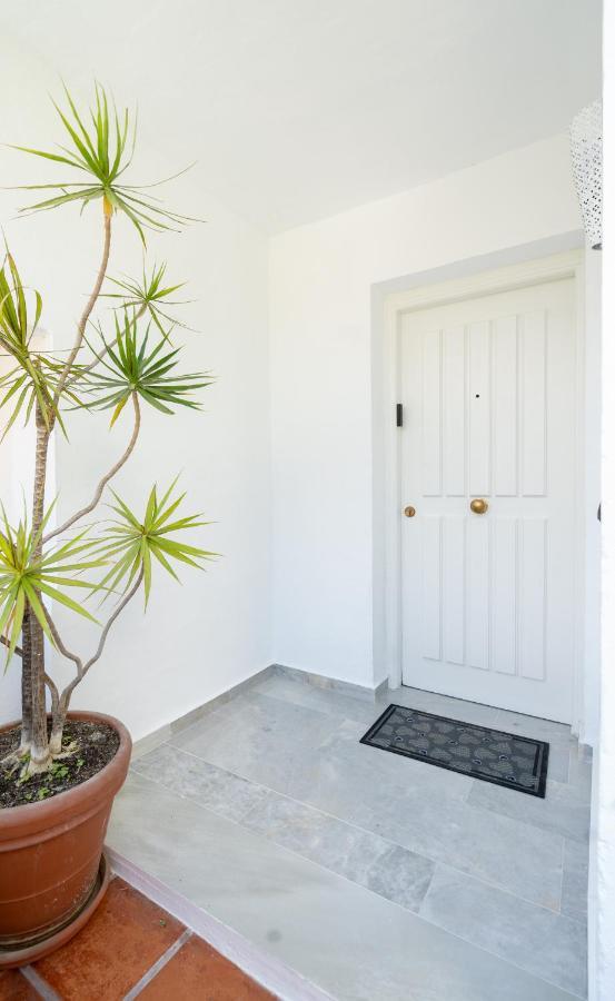 Luxury Townhouse Capricho Golden Mile * Marbella