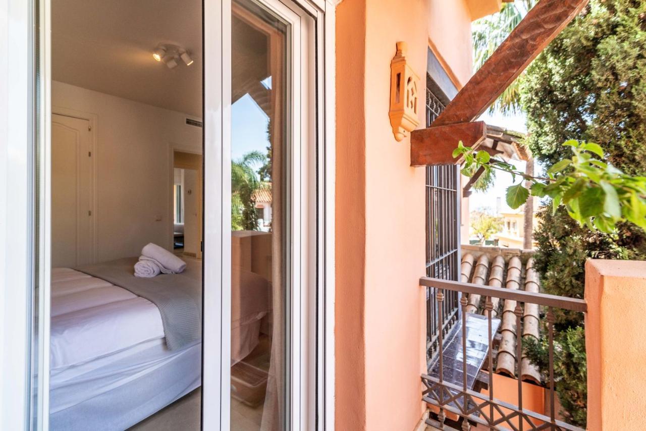 Vacation - Federer, Old Town With A Big Communal Pool And Andalusian Garden Vakantiehuis *