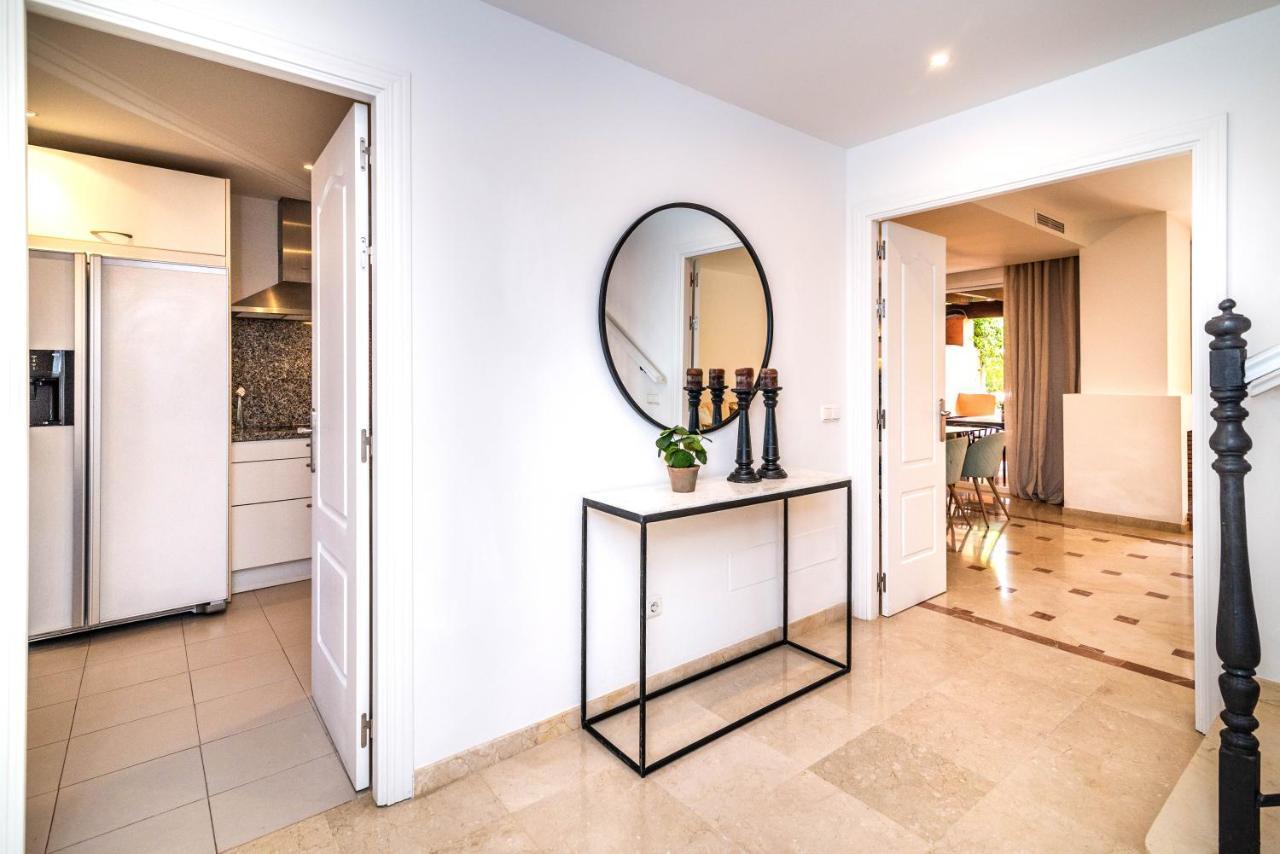 Vacation - Federer, Old Town With A Big Communal Pool And Andalusian Garden Marbella