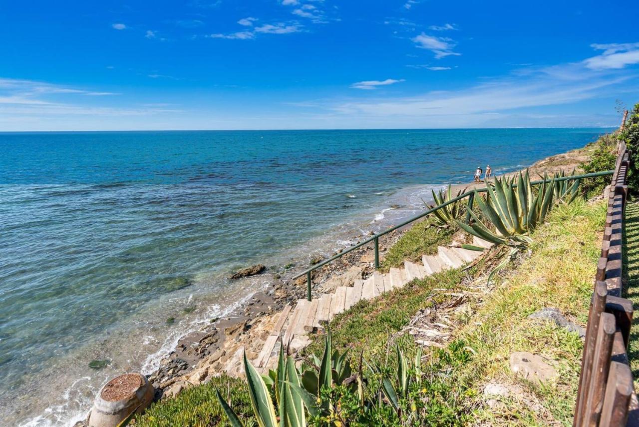 Dunas De - Beachfront 3 Bed Apartment Marbella