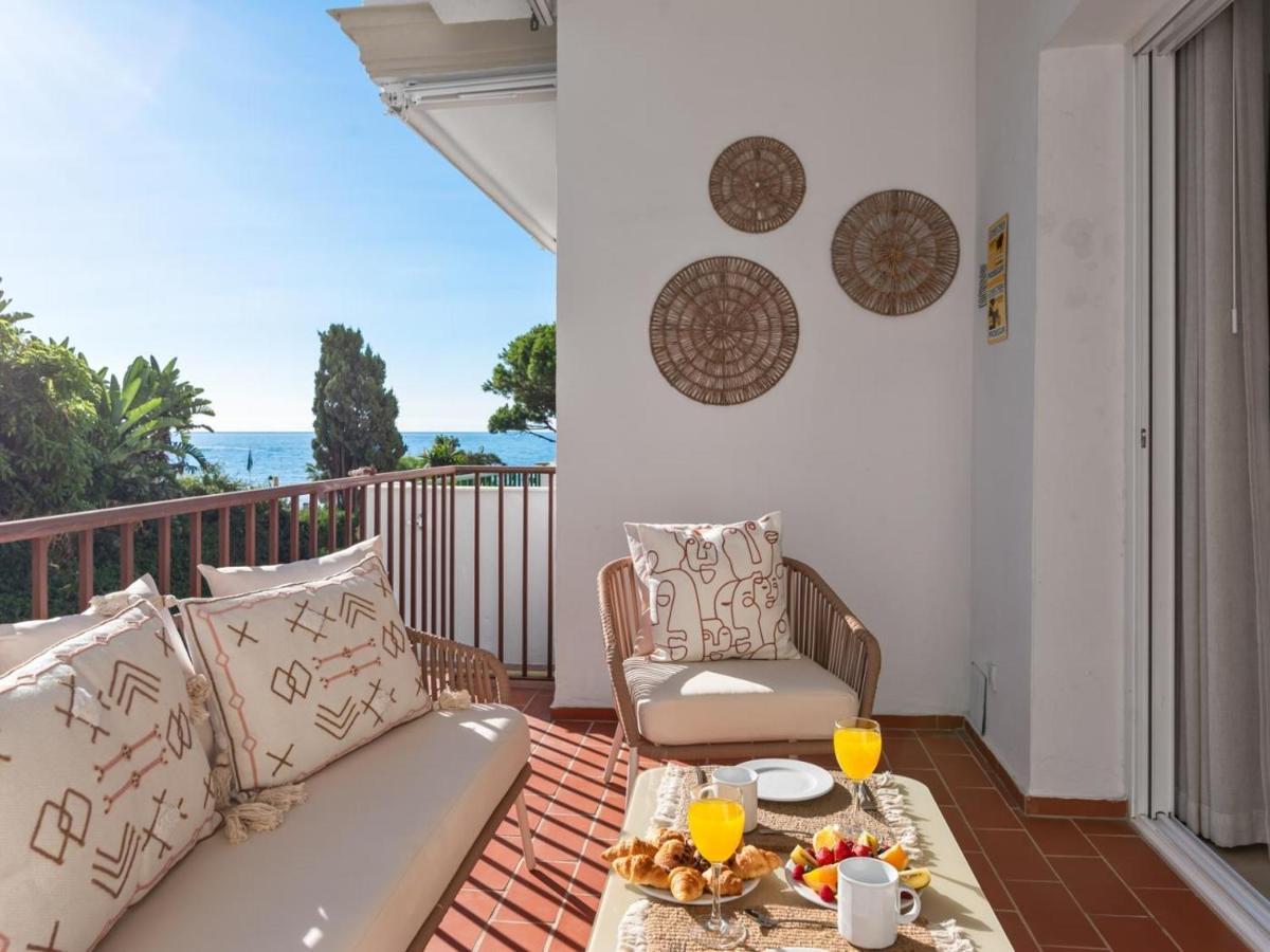 Junto Al Mar Ref 6 120 * Marbella