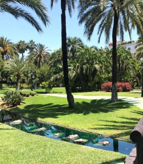 Apartment Playa Del Duque Ocean Club 1 *