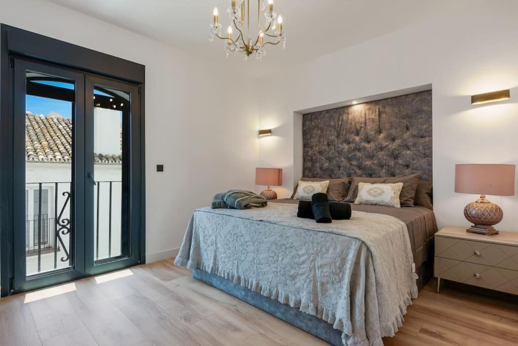 Luxury Sea View Puerto Banus Apartment *