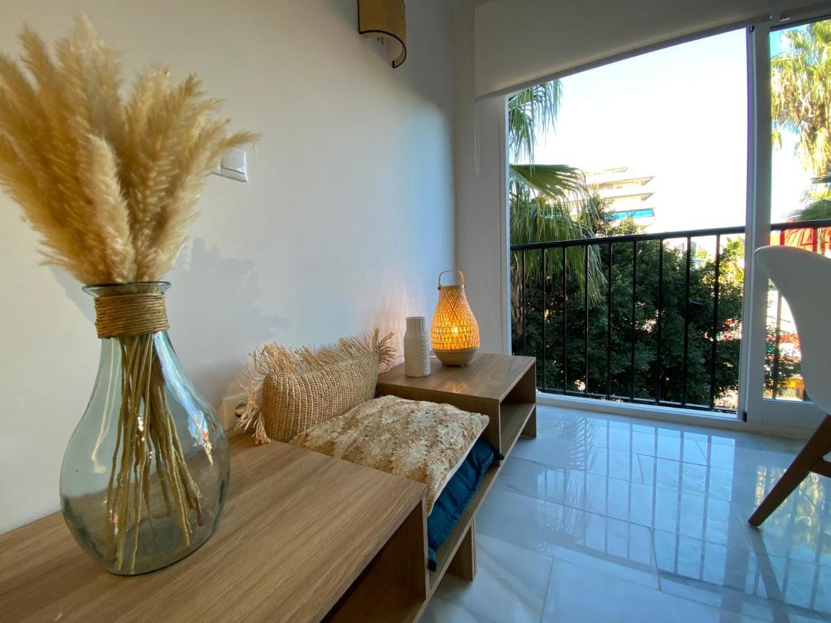 Nomad Milos Y Bali Marbella
