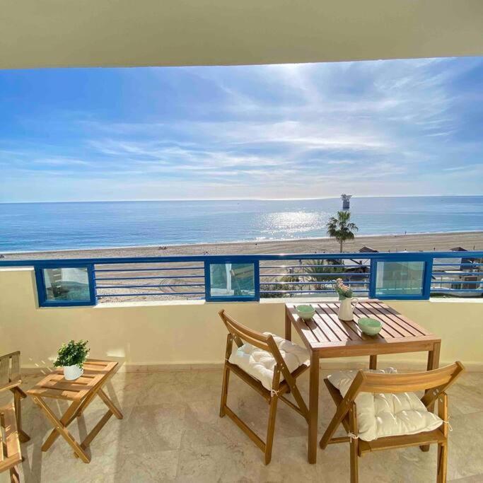 Front View By Sol Maestranza Apartamento Marbella