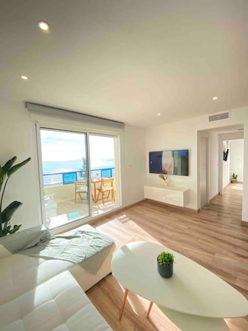 Apartamento Front View By Sol Maestranza