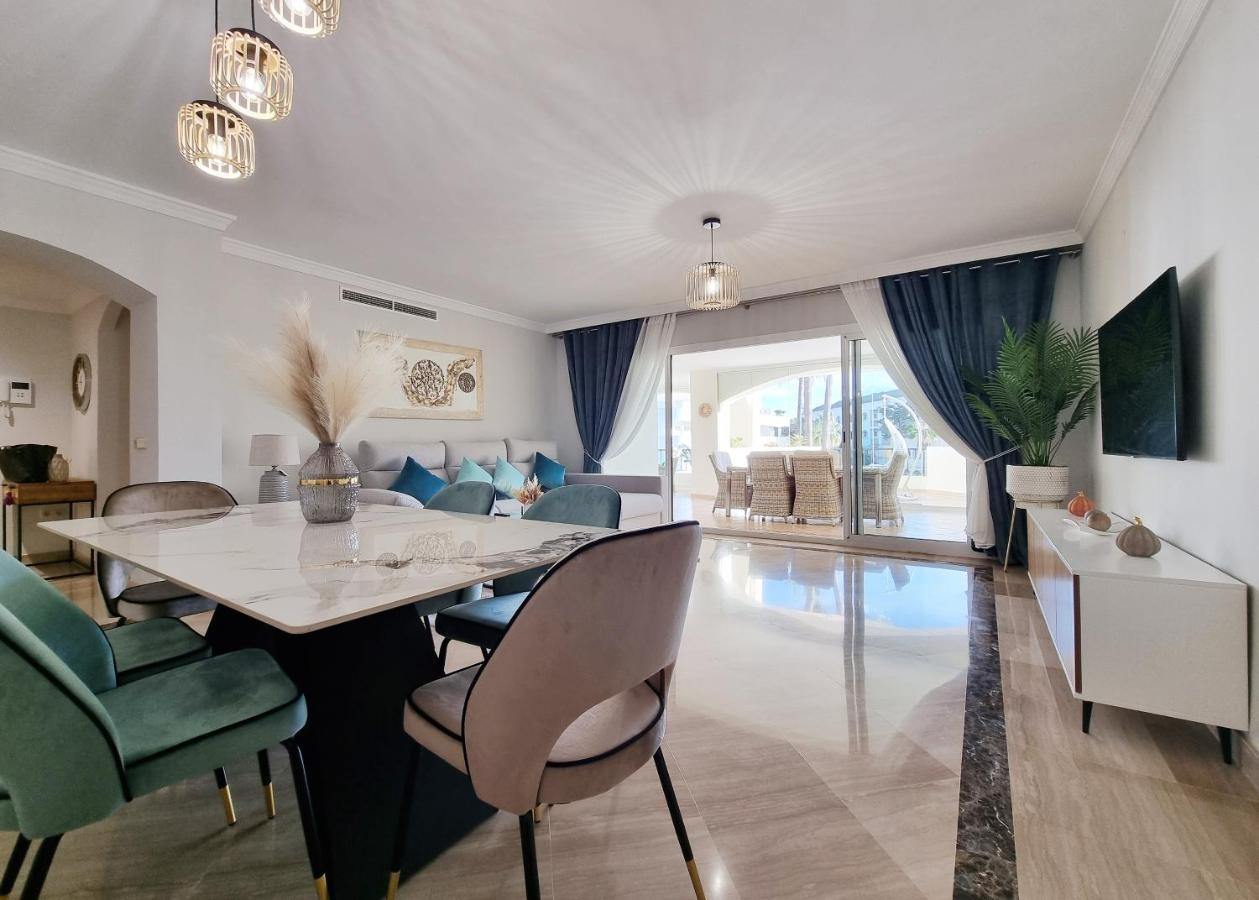 Luxury Hacienda With Sea Views Marbella