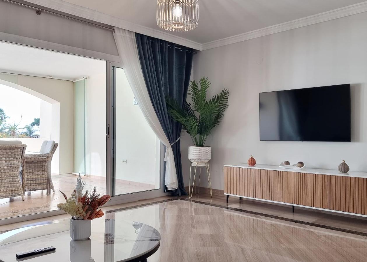 Luxury Hacienda With Sea Views * Marbella