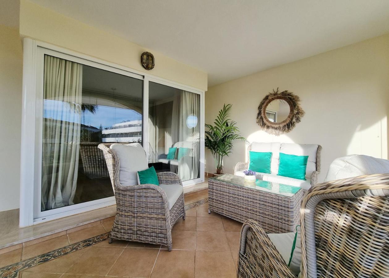 Luxury Hacienda With Sea Views Marbella