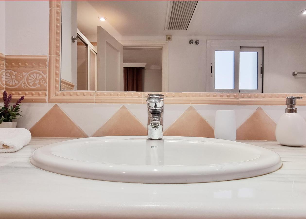 Luxury Hacienda With Sea Views Apartment *