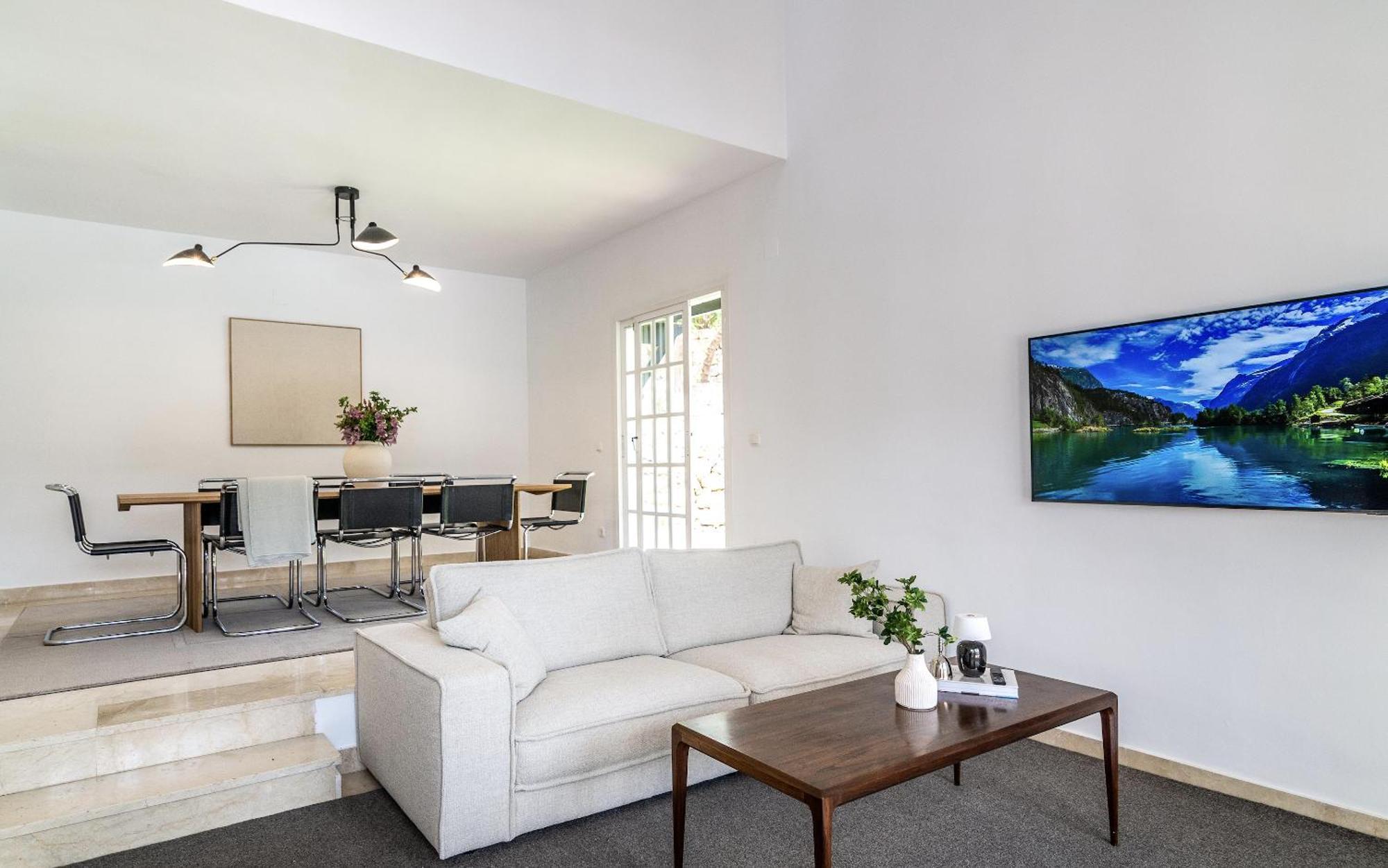 Villa 4 Bedroom In Location - Heating Pool Marbella