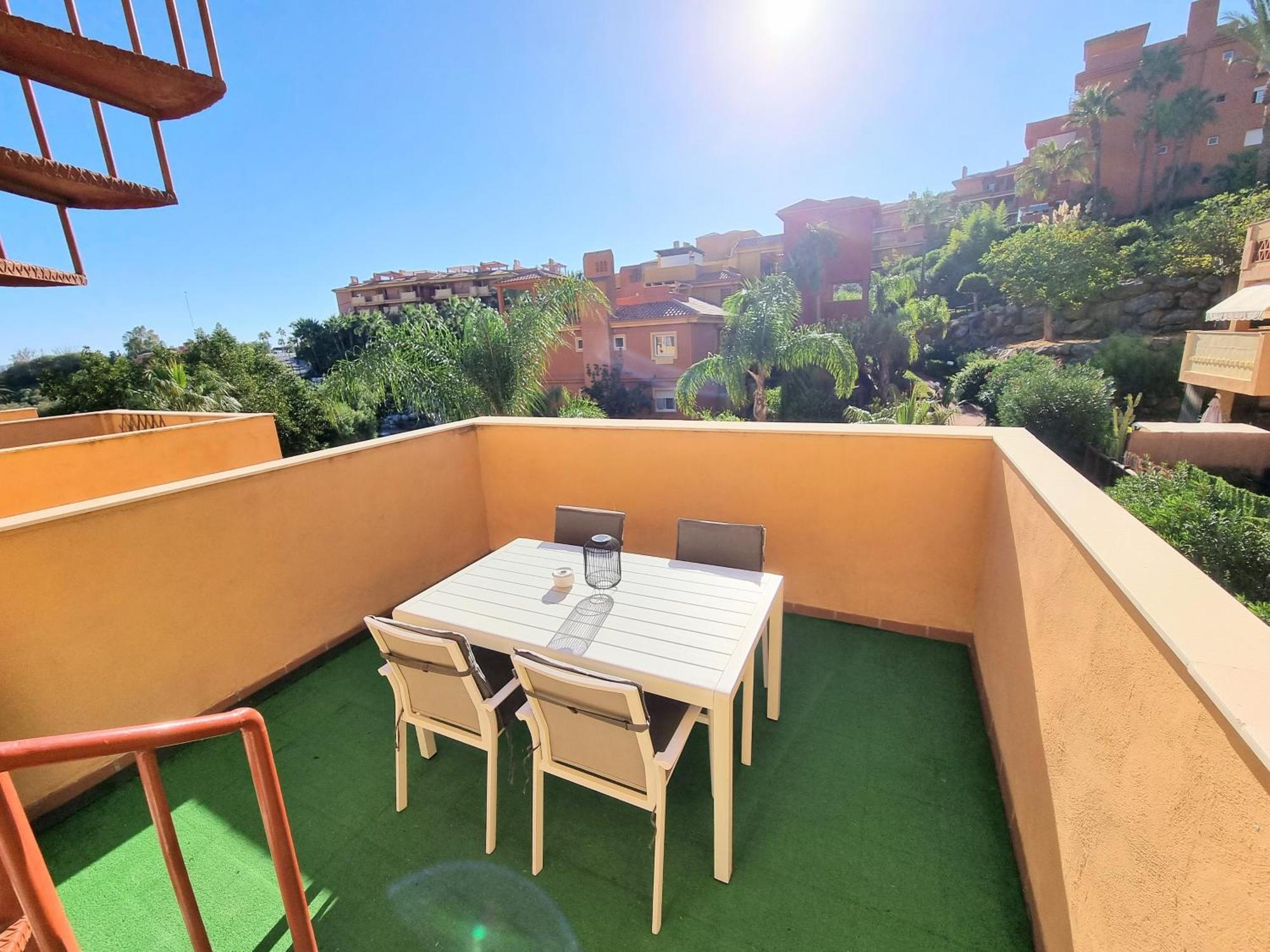 Apartment Golf & In La Reserva De Marbella