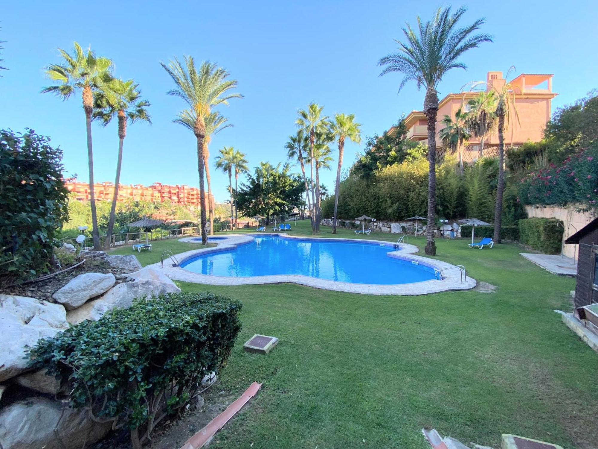 Golf & In La Reserva De Apartment Marbella