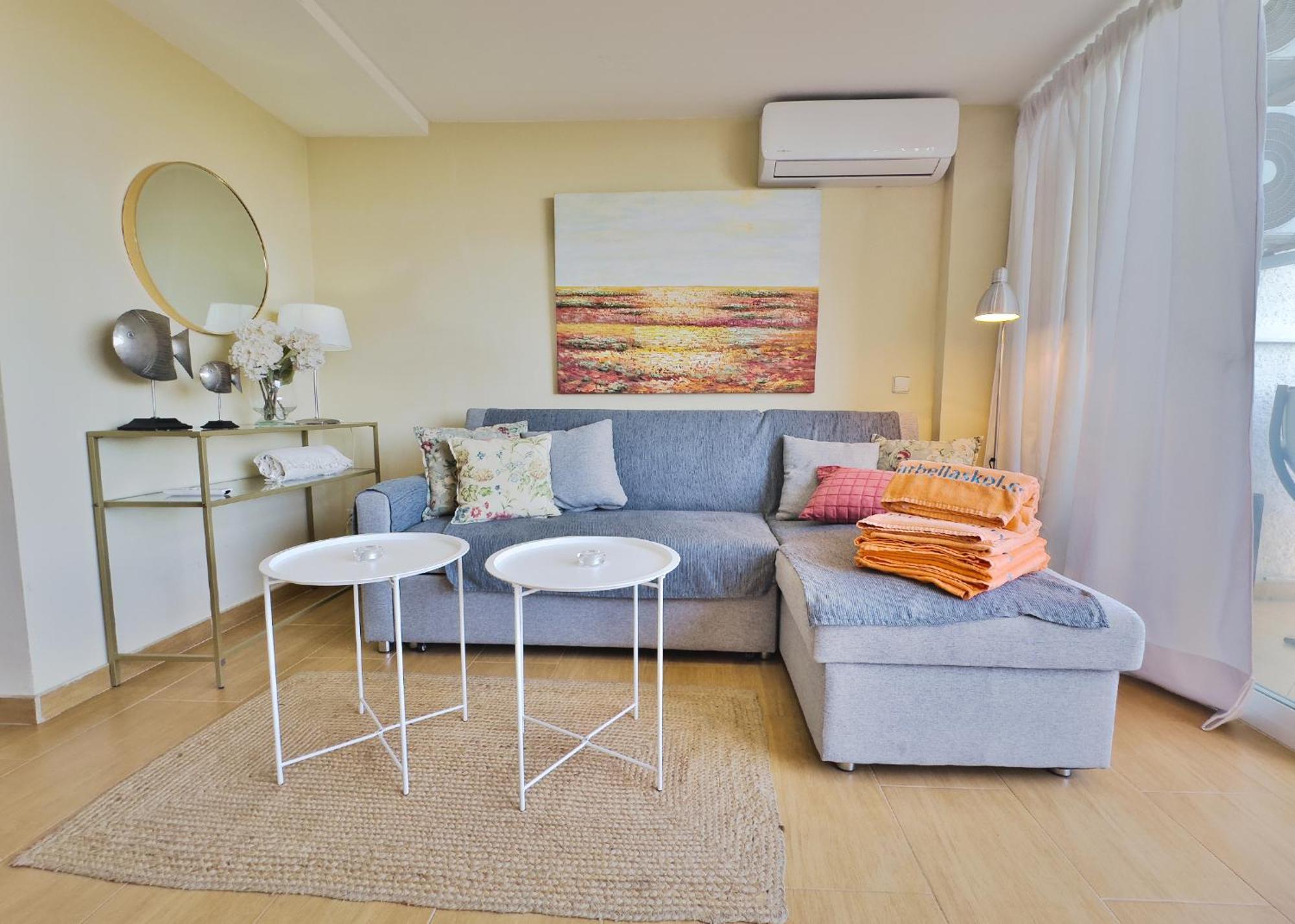 Skol 412. Renovated Two Bedrooms Duplex With Sea View. Apartment Marbella