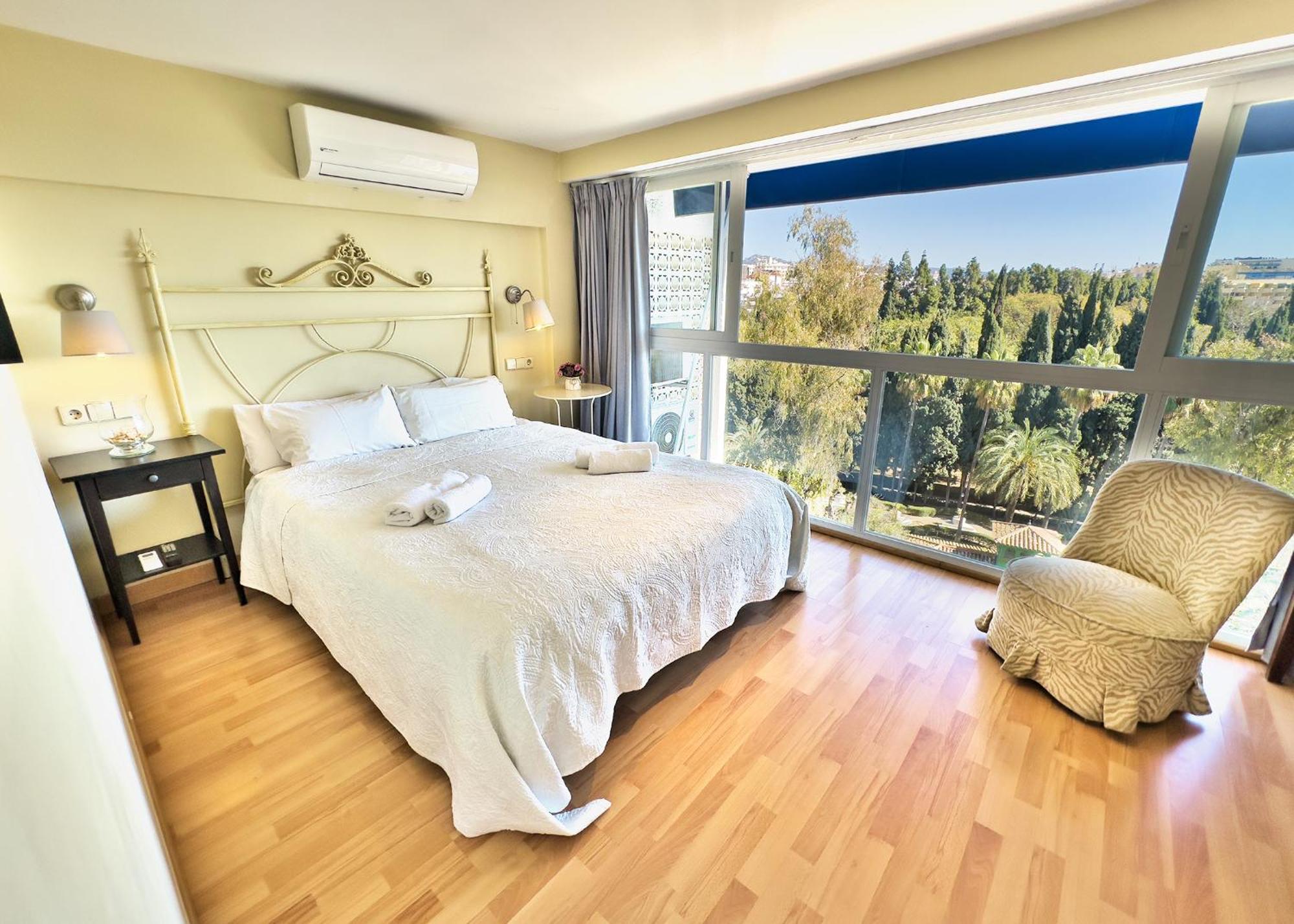 Skol 412. Renovated Two Bedrooms Duplex With Sea View. Apartment Marbella